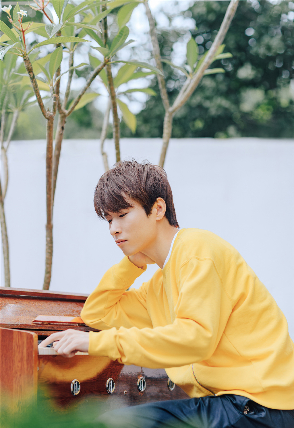吴昊泽阳光帅气写真图片45