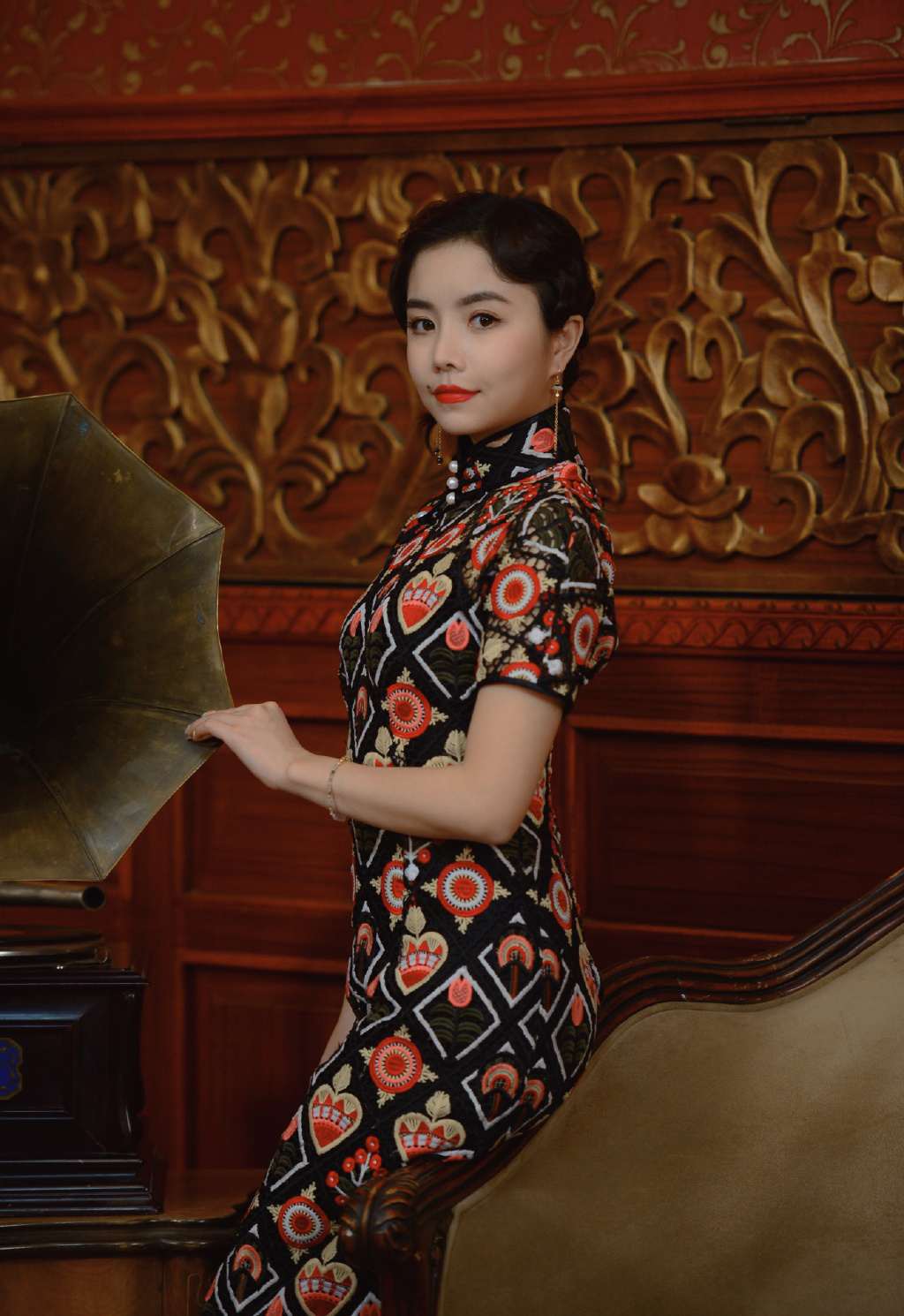 安崎旗袍装图片25