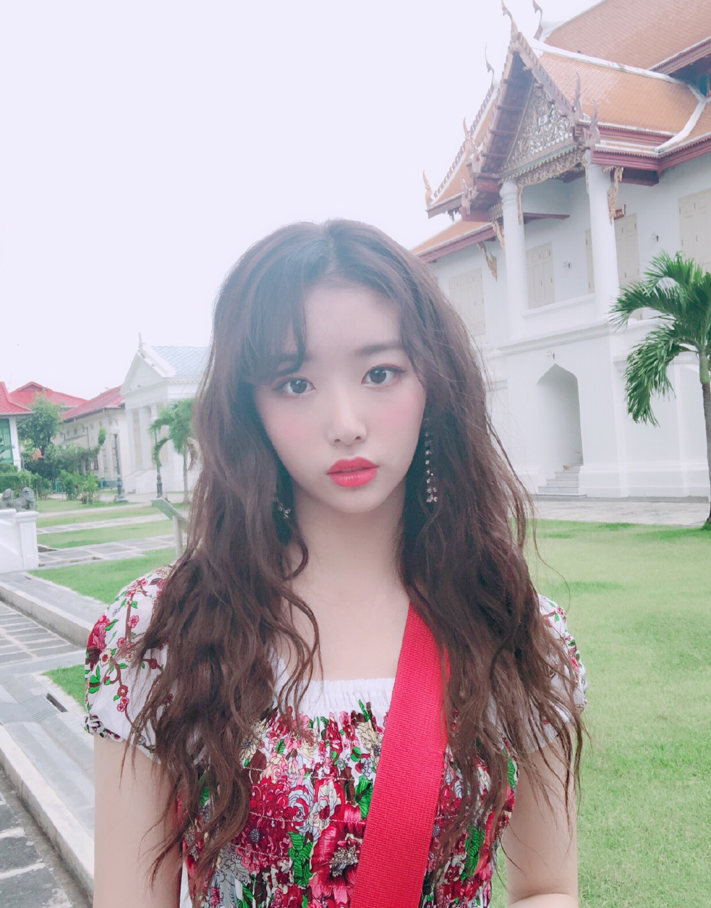 孔雪儿碎花连衣裙性感图片710