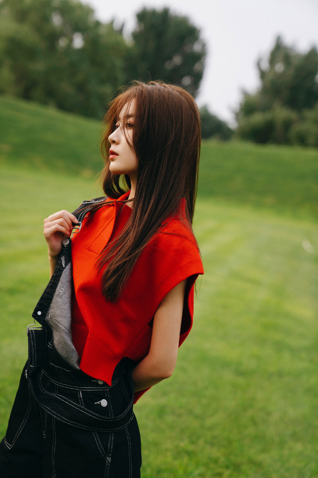 张雅卓红衣性感靓丽图片66