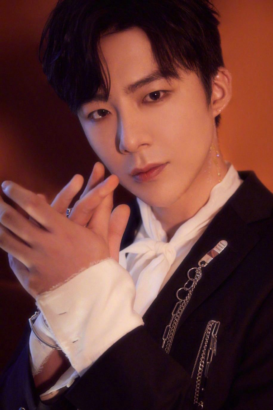 刘宇宁经典复古魅力写真图片19