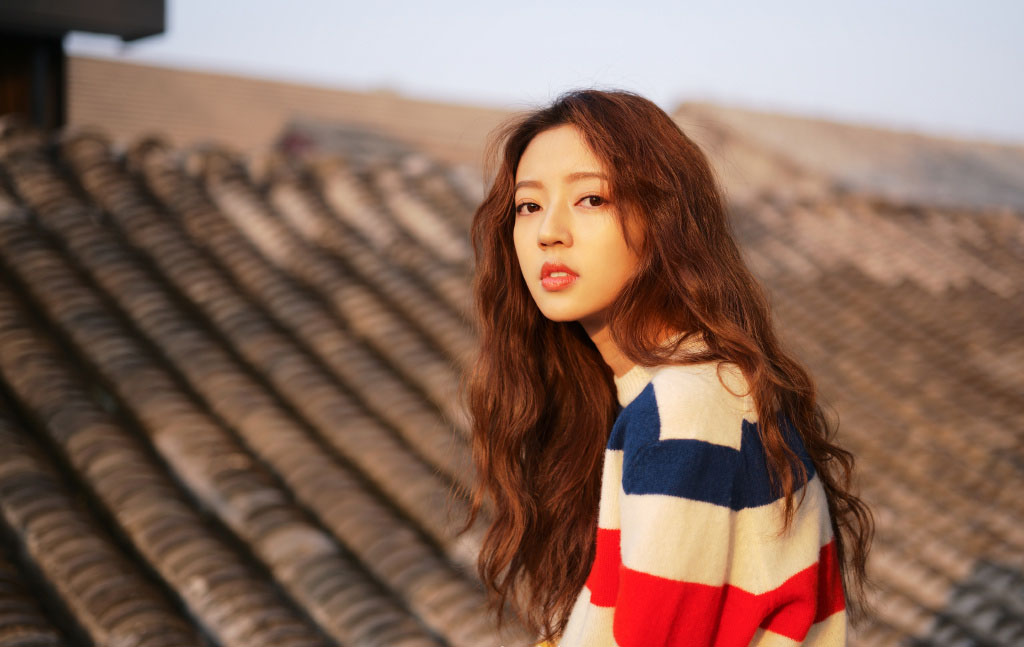 何瑞贤条纹毛衣清新写真图片89