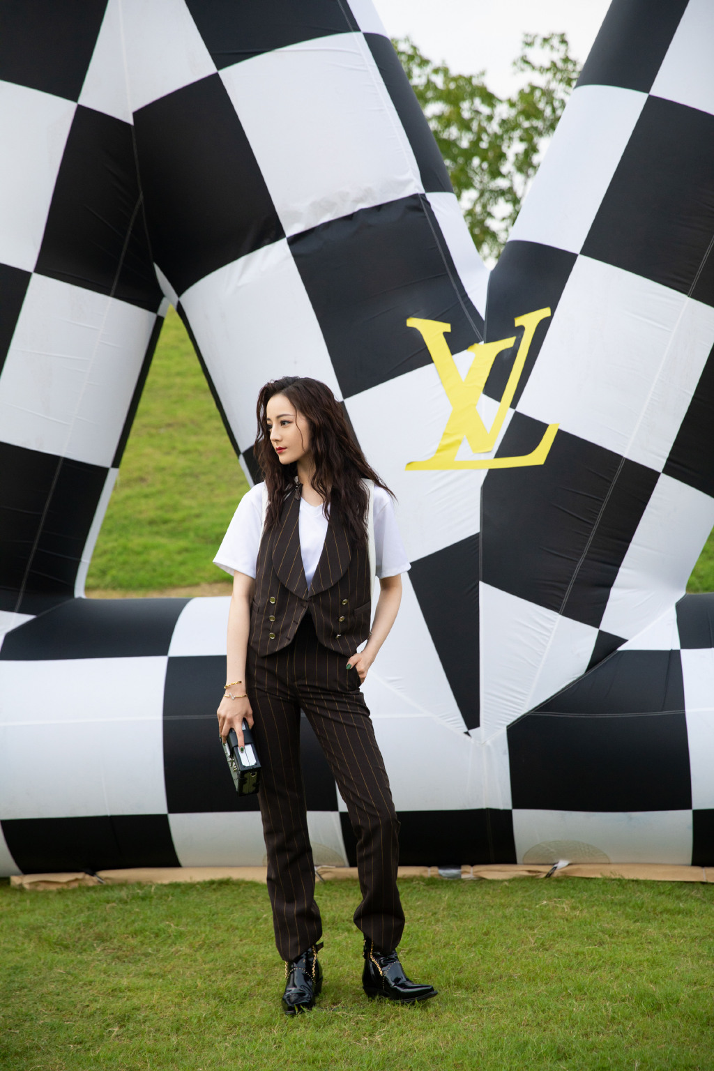 迪丽热巴潇洒酷美活动图片79