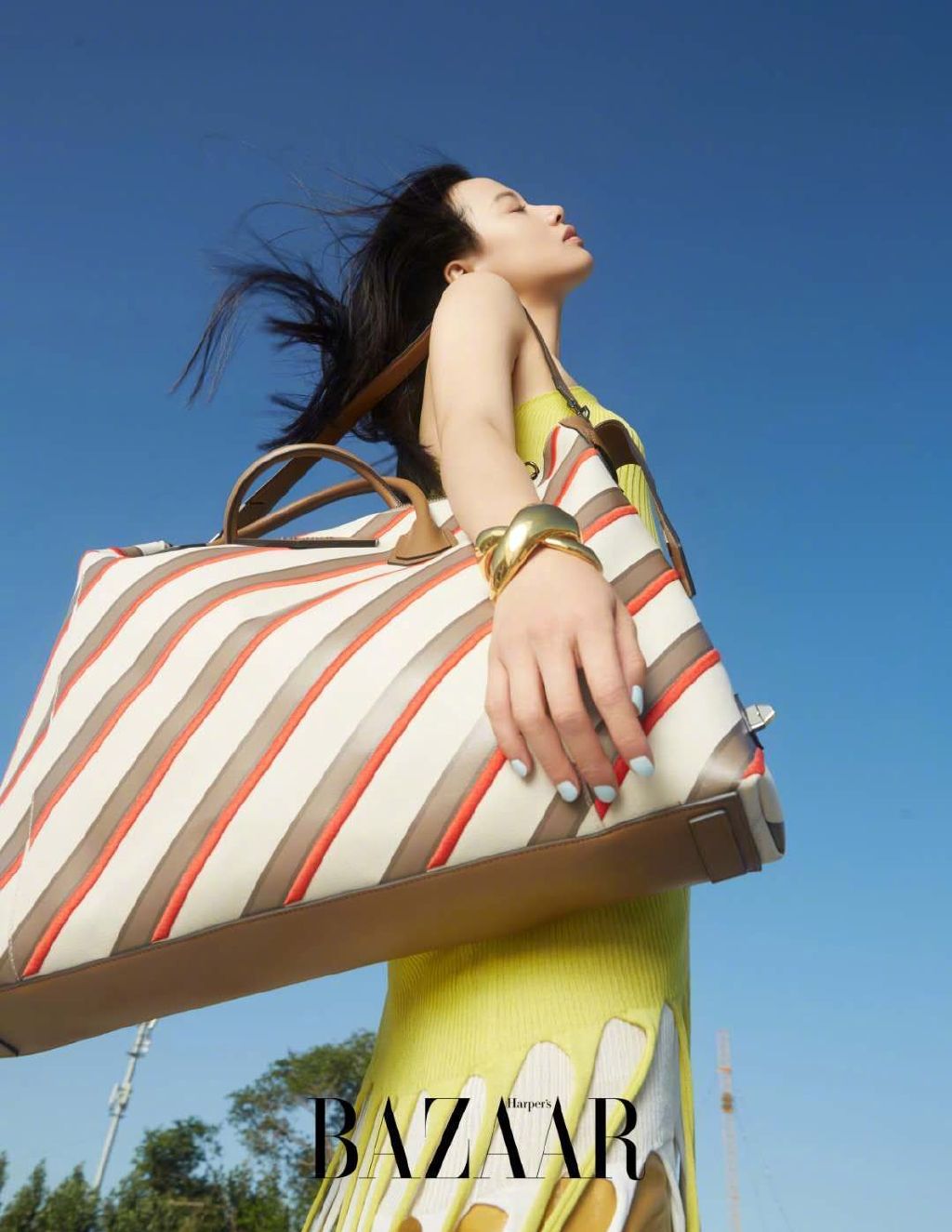 李梦唯美仰视大片写真图片66