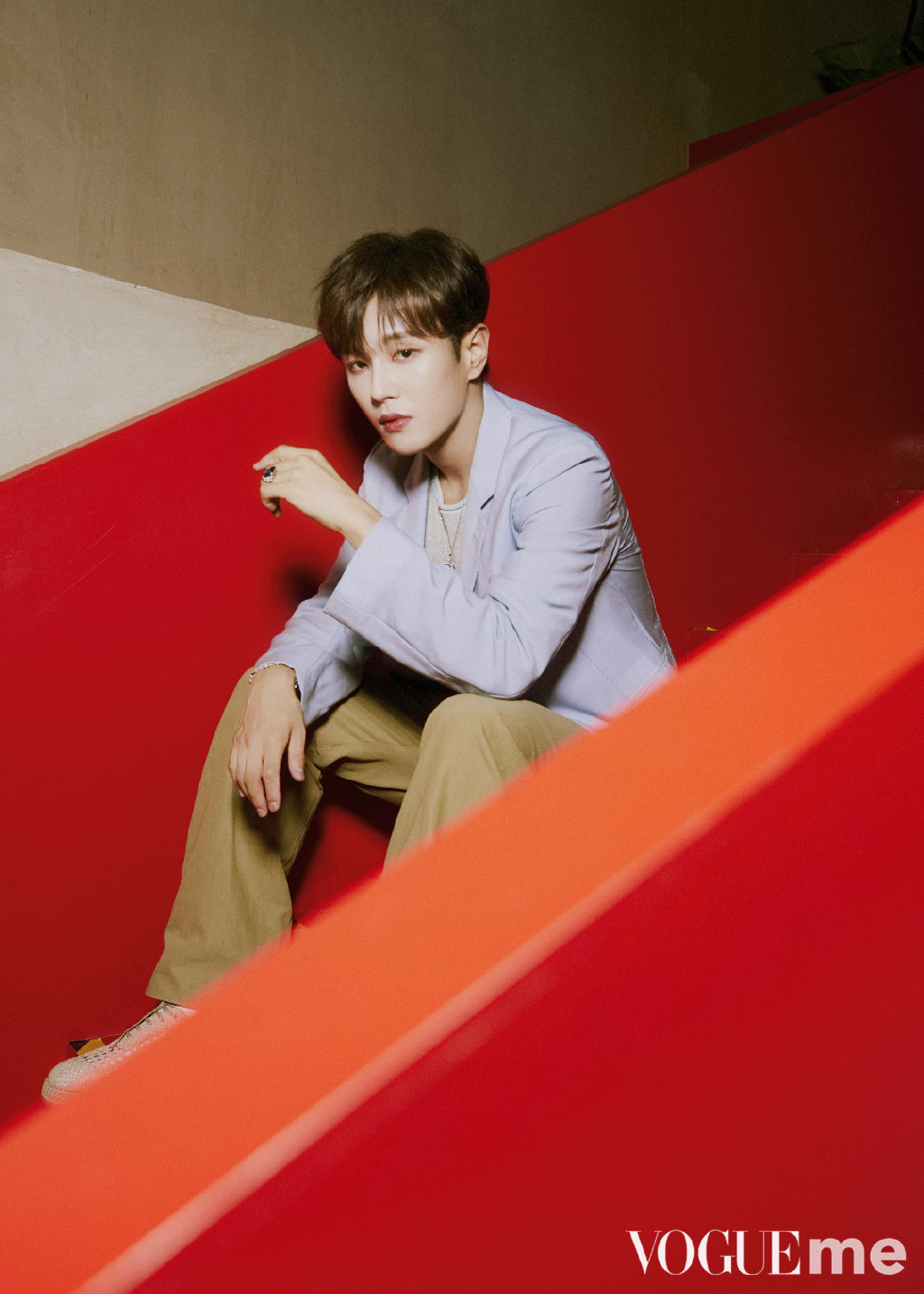 李汶翰白色西装气质写真图片26