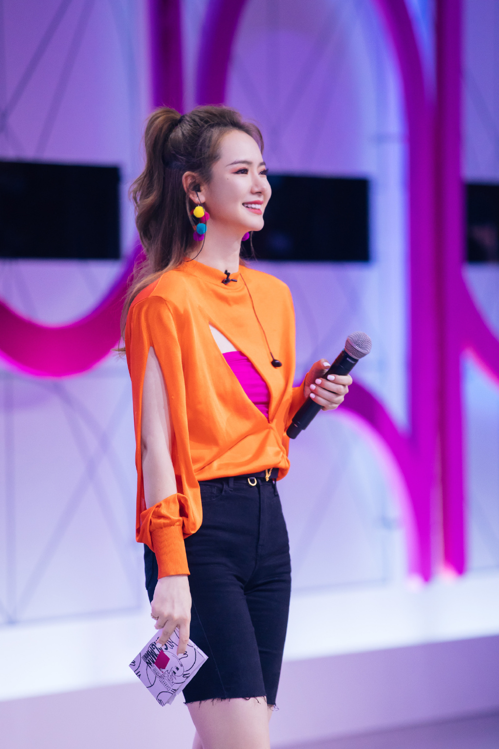 戚薇甜酷美艳综艺剧照图片211