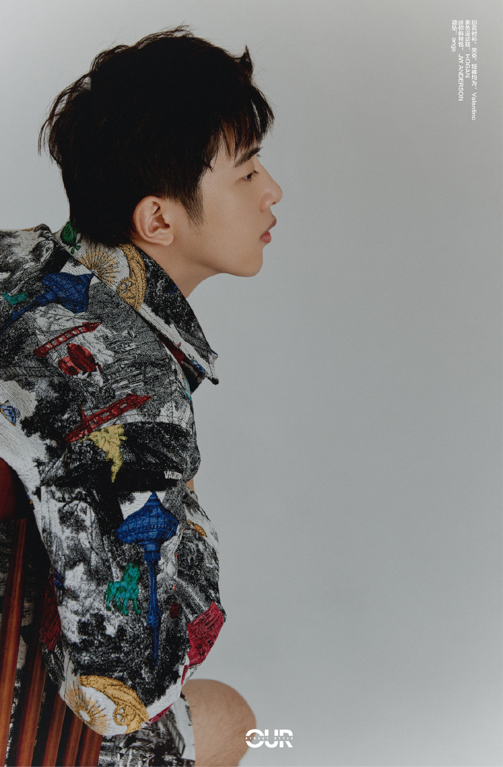 梁靖康印花套装复古写真图片25