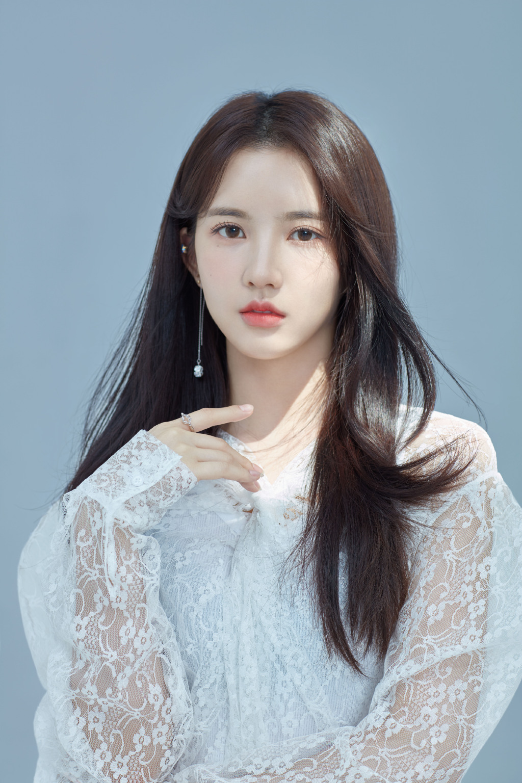 刘些宁甜美养眼写真图片28