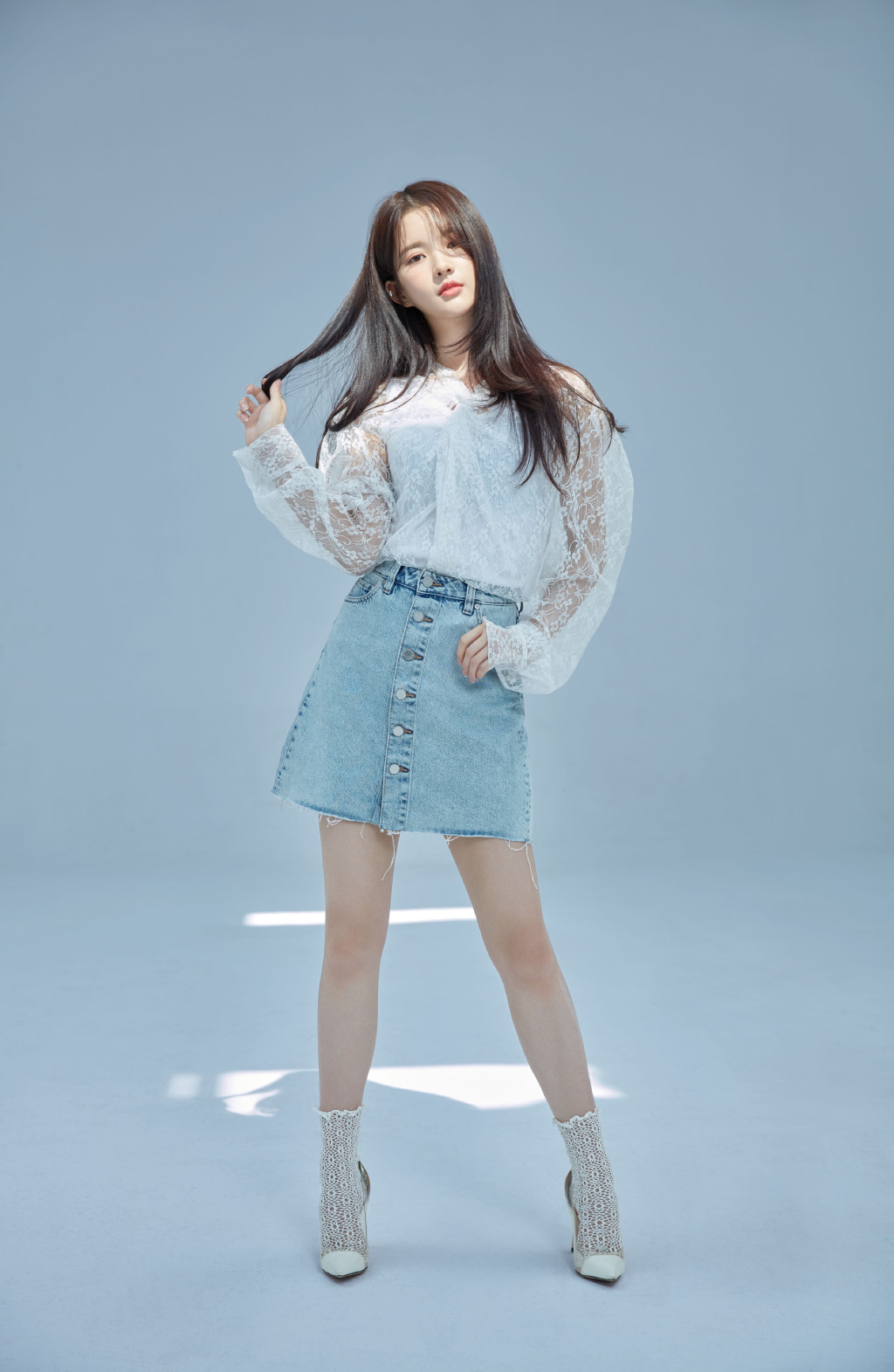 刘些宁甜美养眼写真图片58