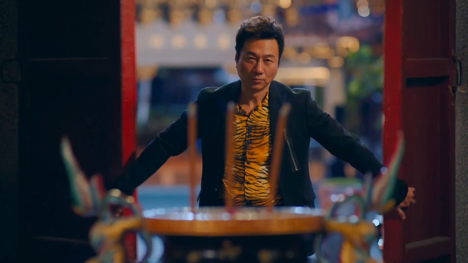 简介:电影《杀手》黎耀祥角色剧照图片,分享一组黎耀祥图片给大家,图