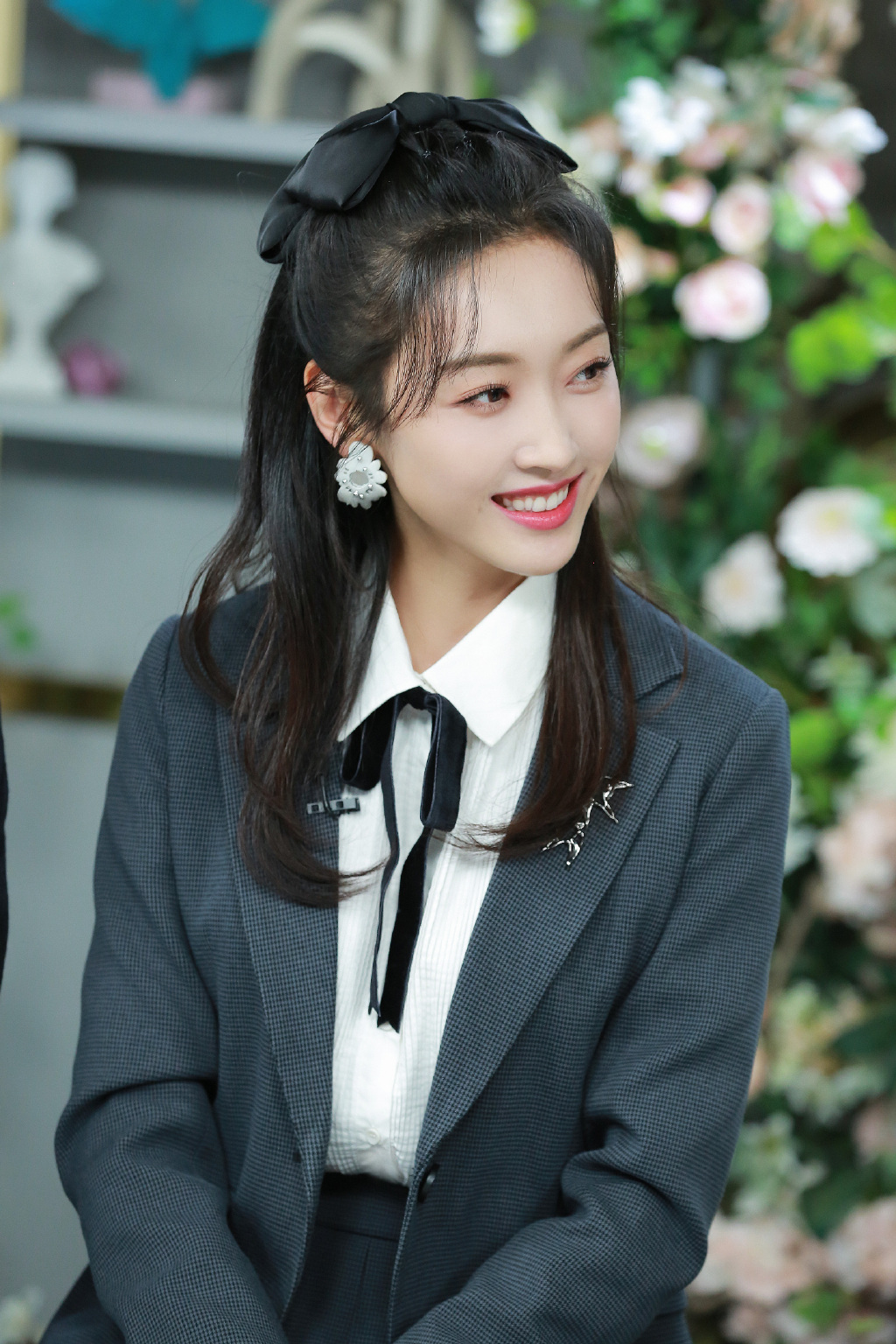 宣璐西装裙元气甜美造型图片26