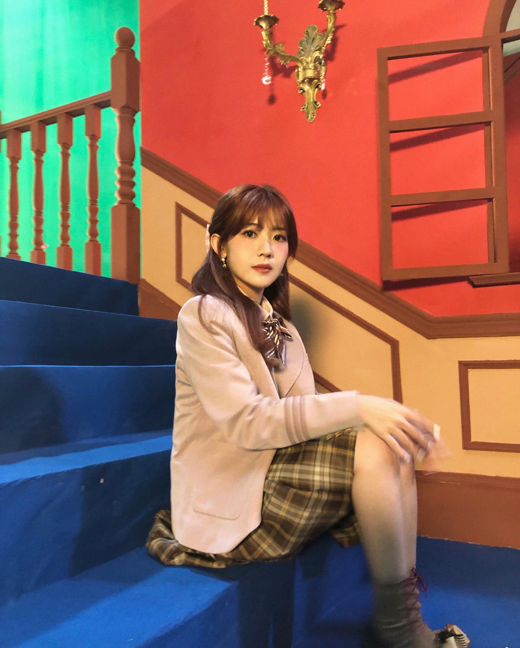 赖美云甜美学生制服照图片710