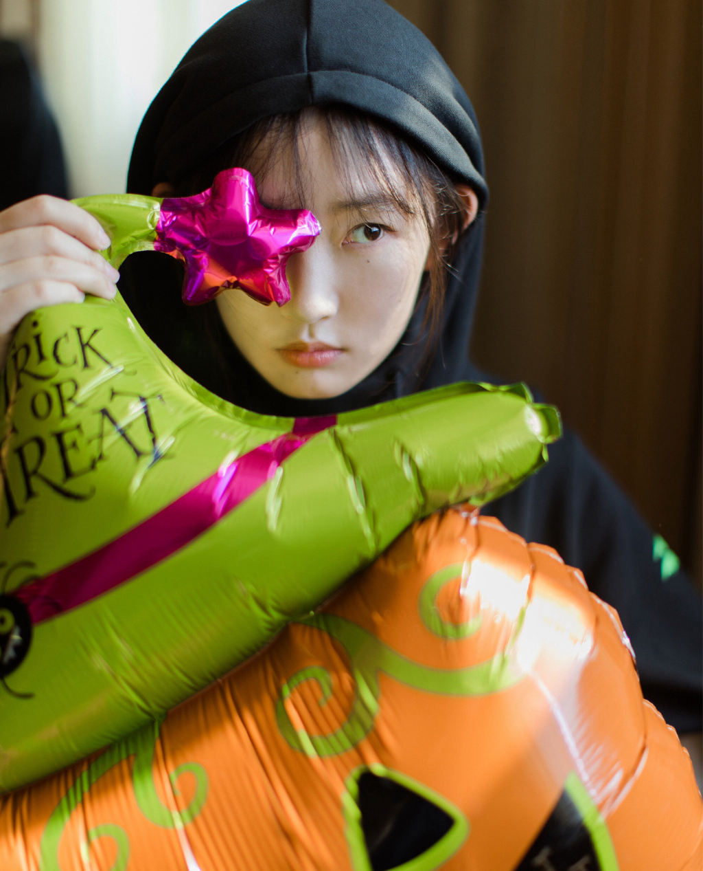 周依然万圣节可爱鬼写真图片26