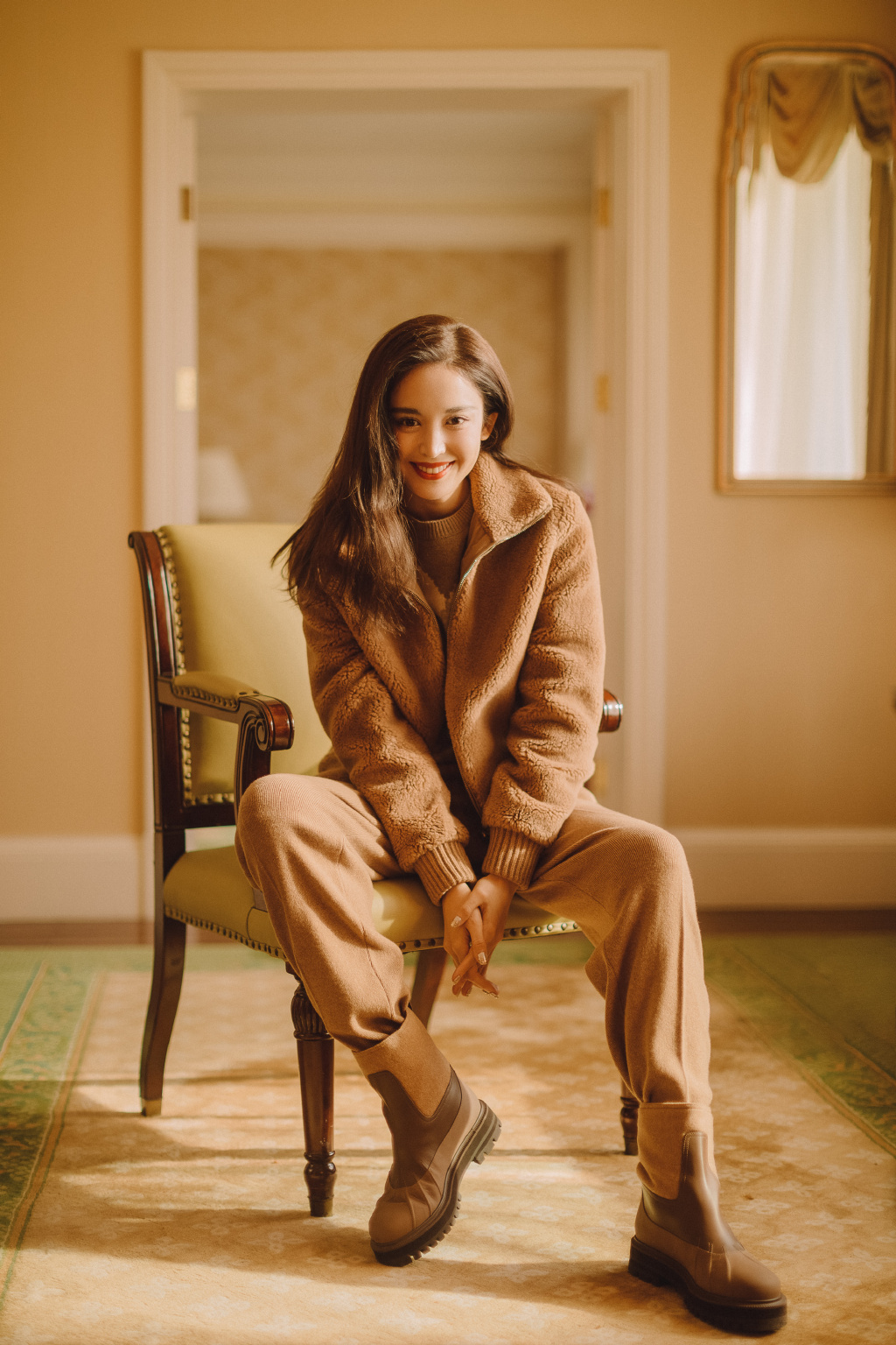 古力娜扎优雅温暖秋日写真图片16