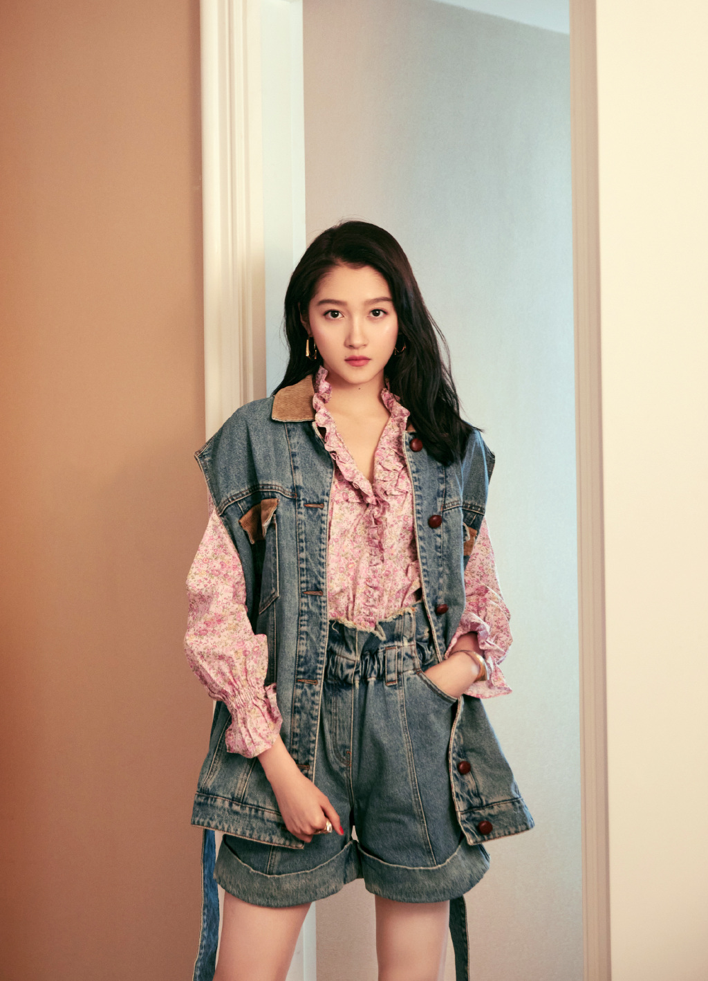 关晓彤轻甜粉嫩写真图片19