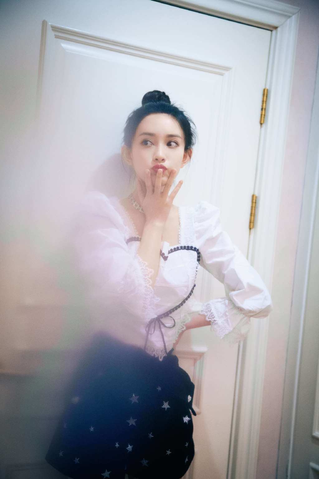 孟子义蕾丝心形衬衫写真图片77