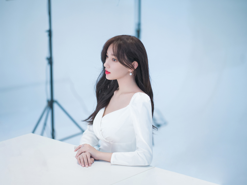 程潇甜美可人代言花絮图片69