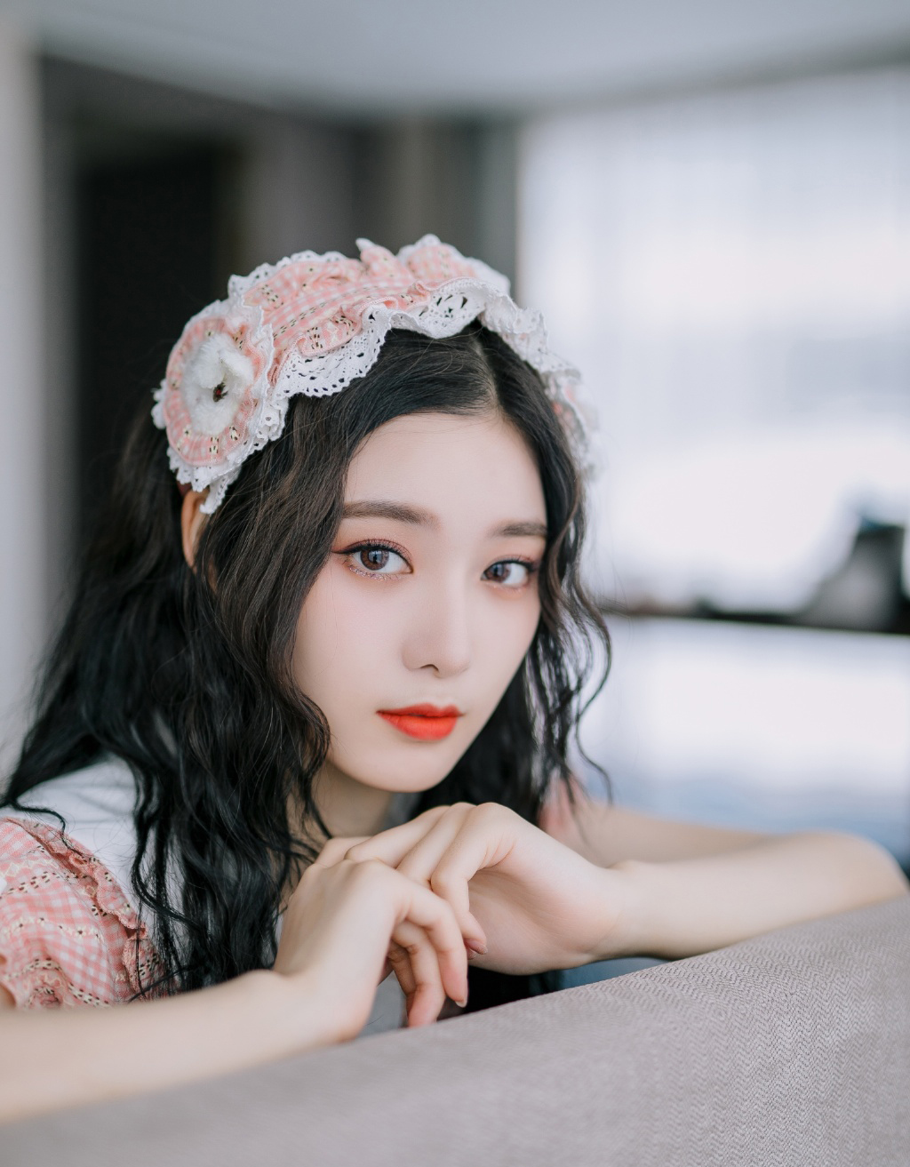 徐艺洋洛丽塔造型甜美可爱写真56