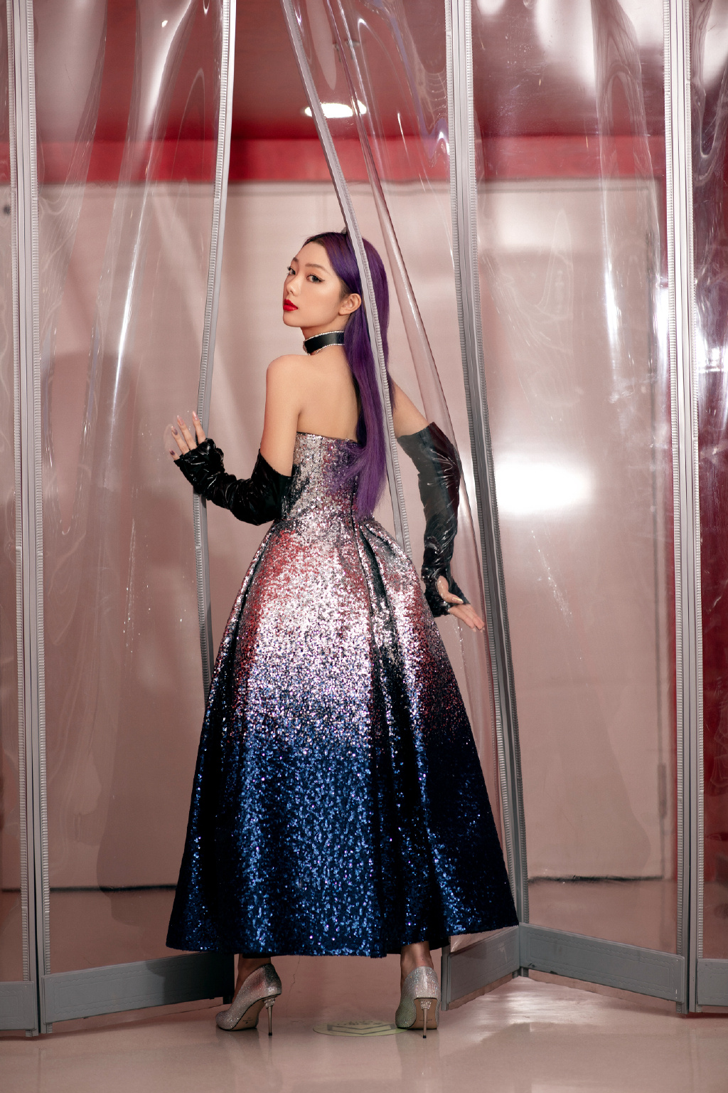 李紫婷抹胸裙性感撩人写真图片1010