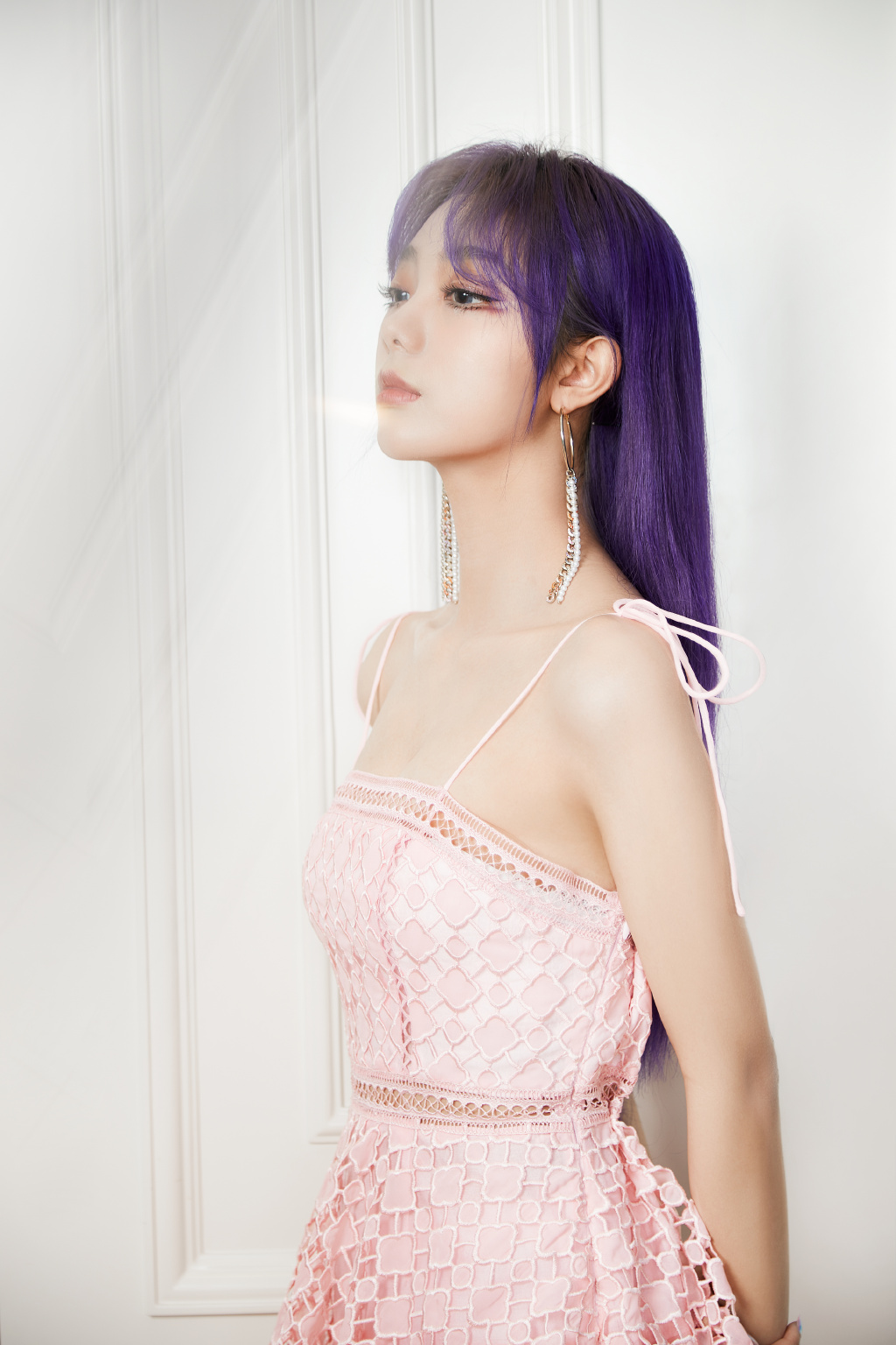 李紫婷吊带粉裙性感写真图片69