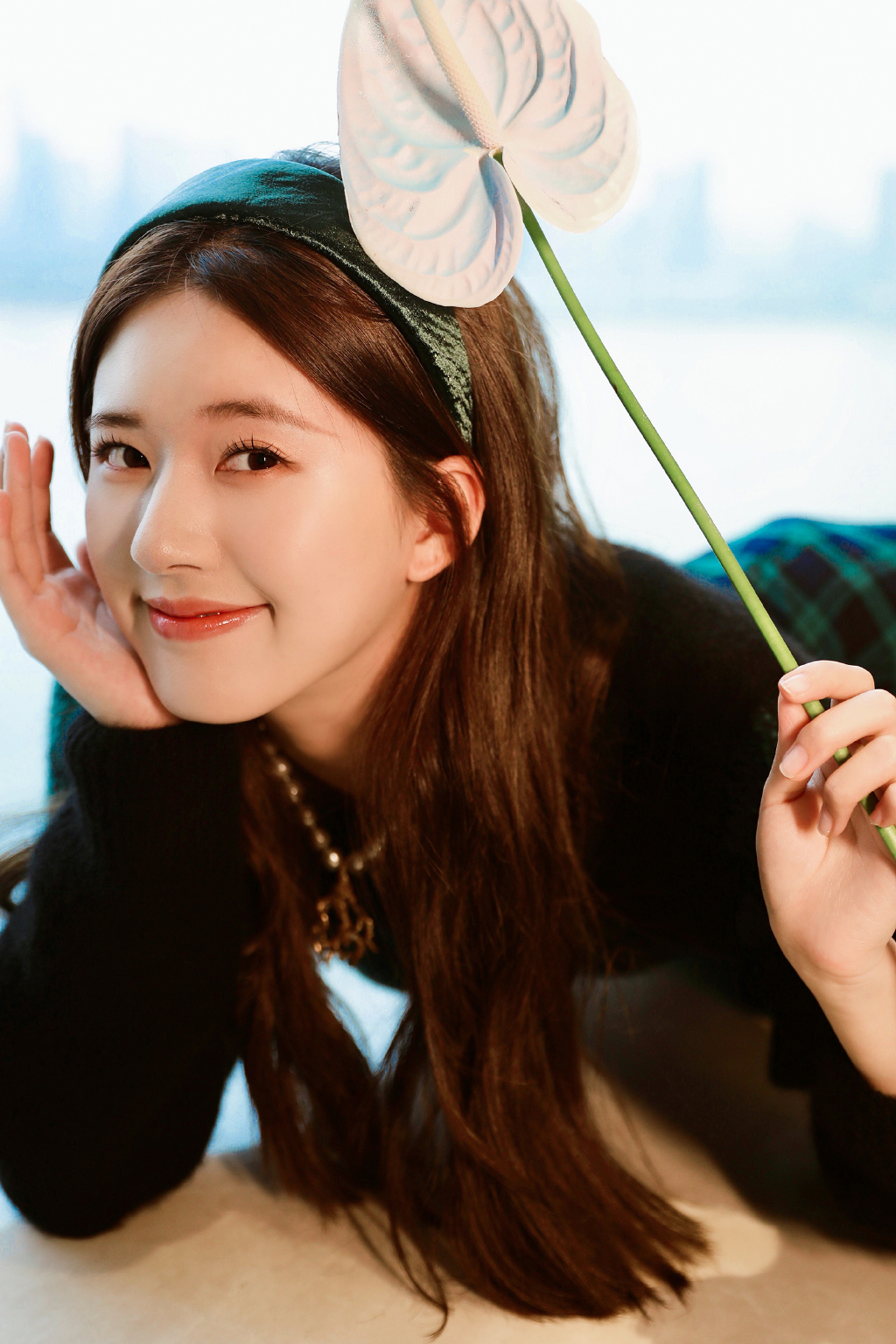 赵露思格子裙甜美写真图片77