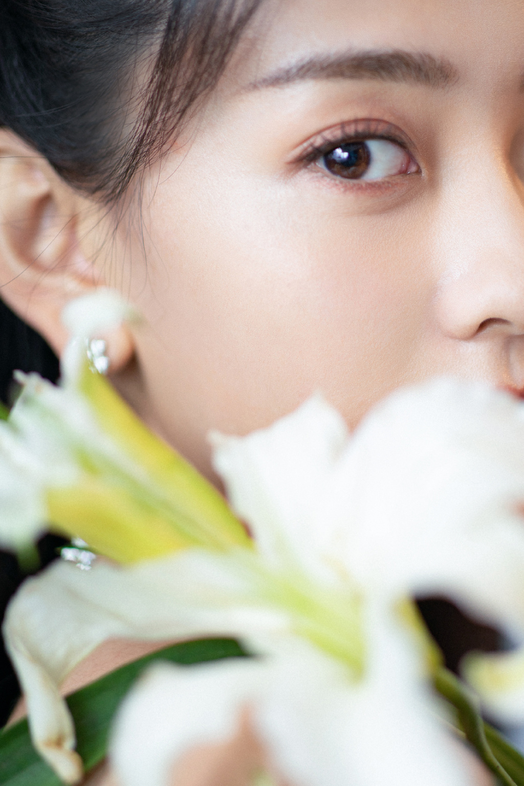 梁洁泡泡袖公主裙甜美写真图片1111