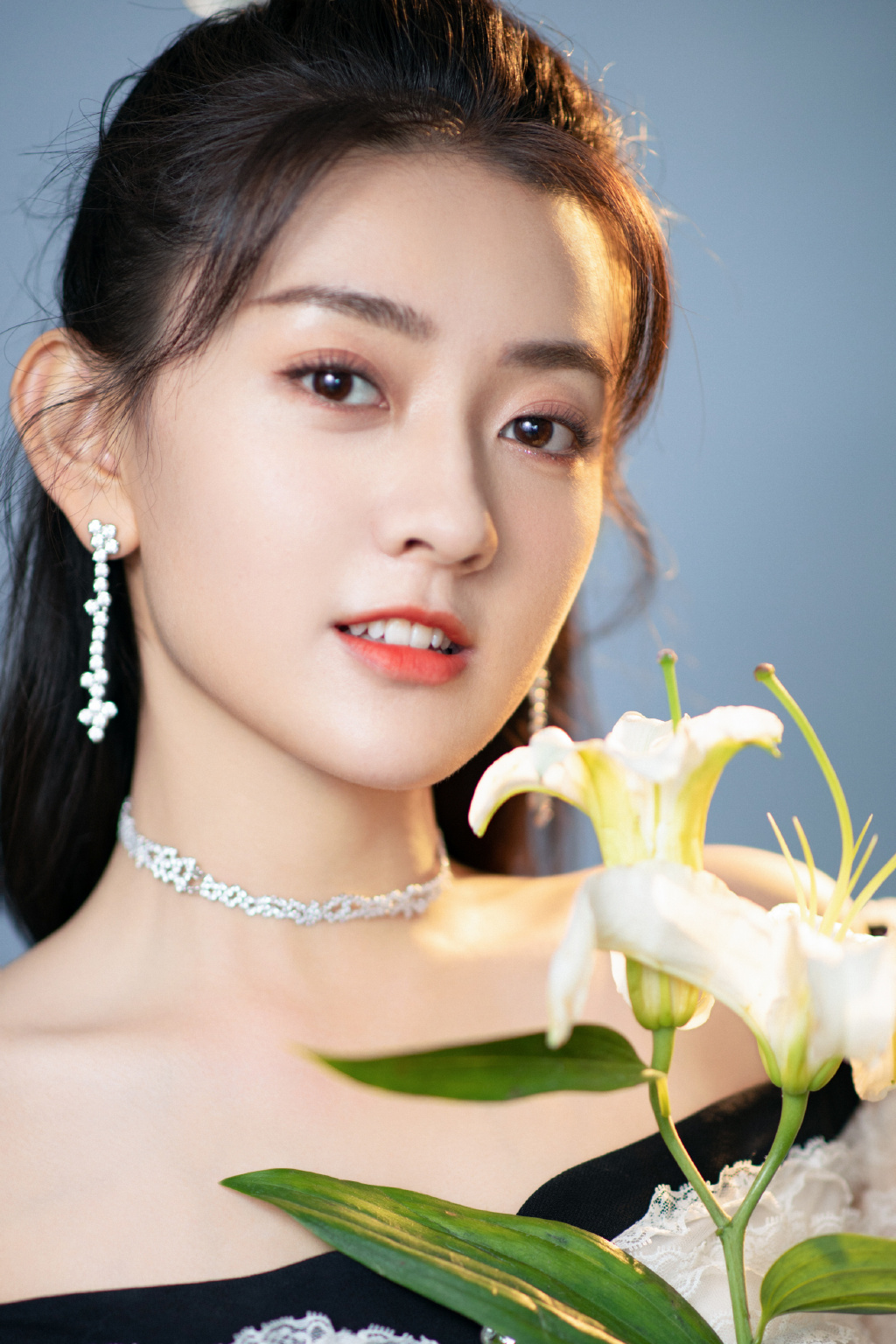 梁洁泡泡袖公主裙甜美写真图片811