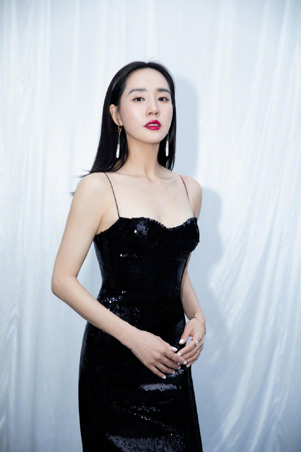 王智吊带长裙优雅魅力写真图片19