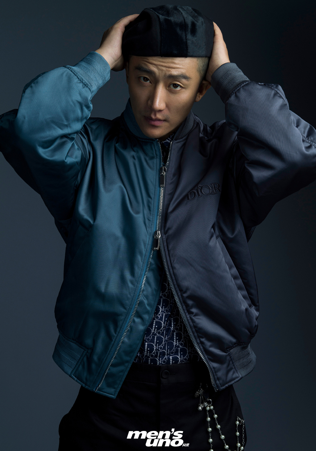 黄轩寸头造型硬朗大片写真图片212