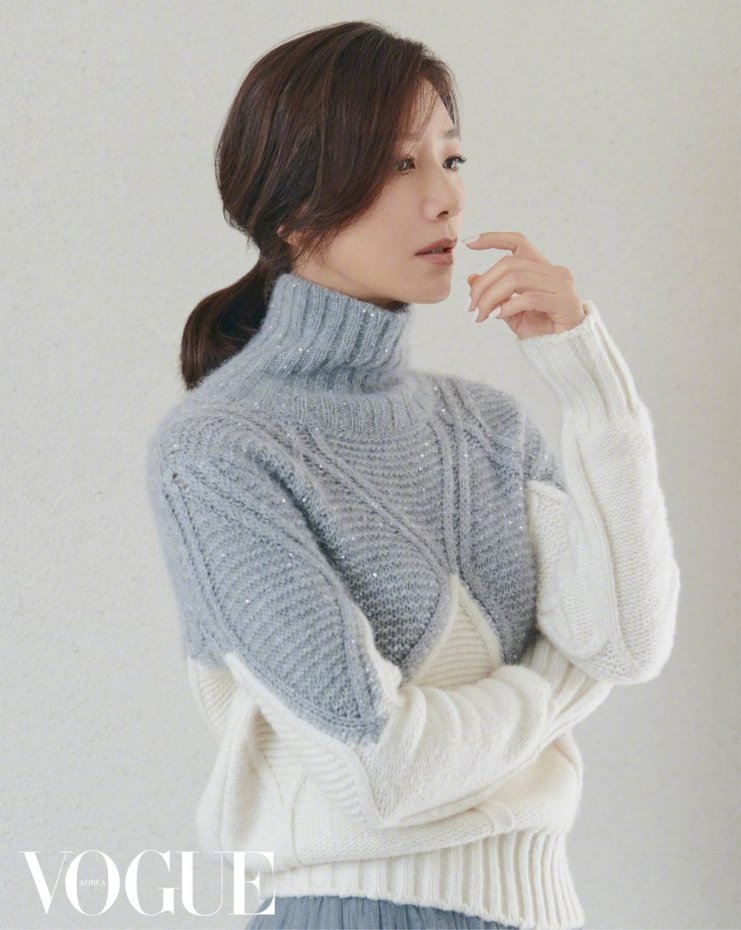 金喜爱优雅知性写真图片410