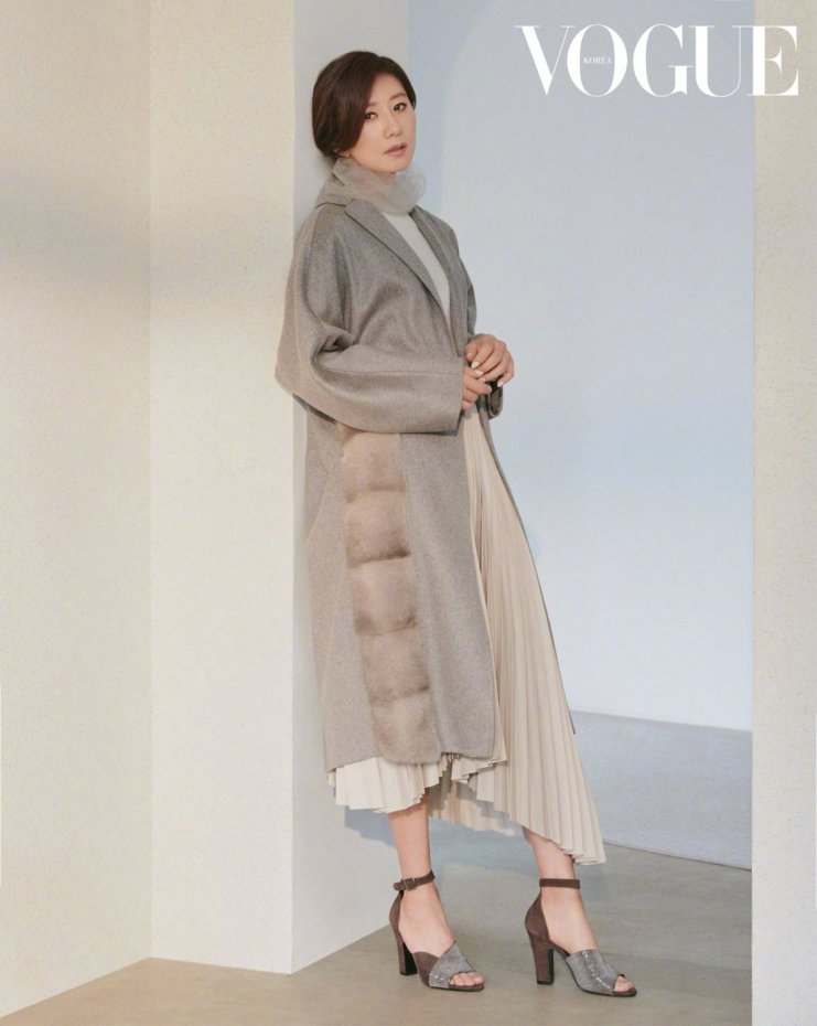 金喜爱优雅知性写真图片910