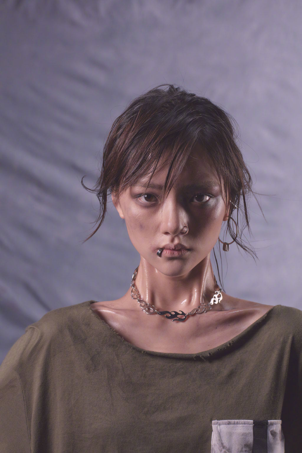 任敏脏脏妆酷美写真图片16