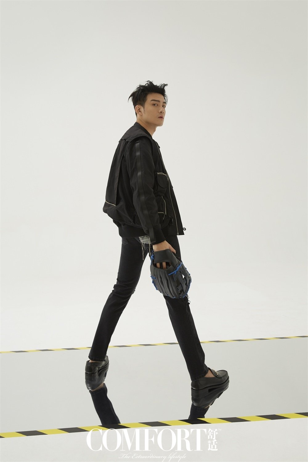 李泽锋最新帅气写真大片49