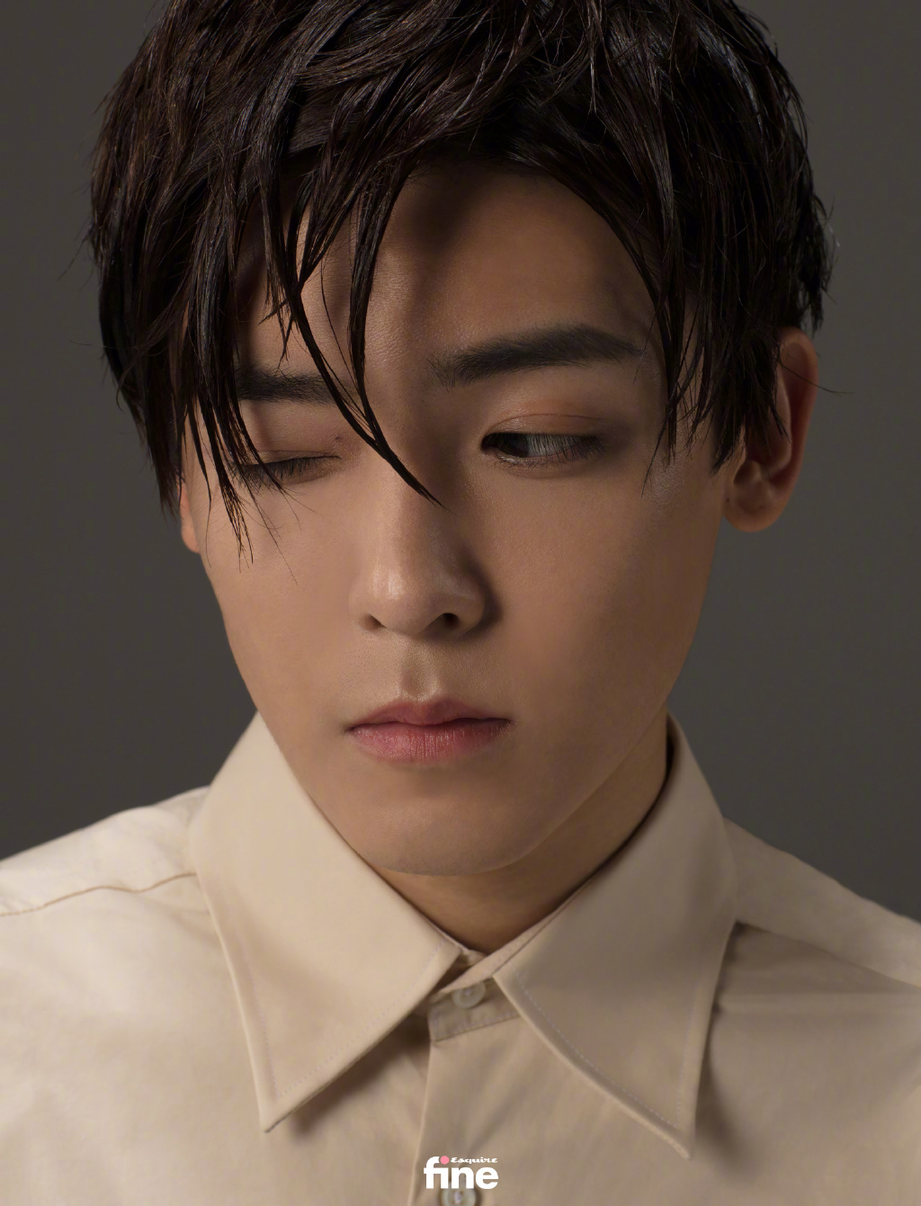 侯明昊怼脸大头照写真图片29