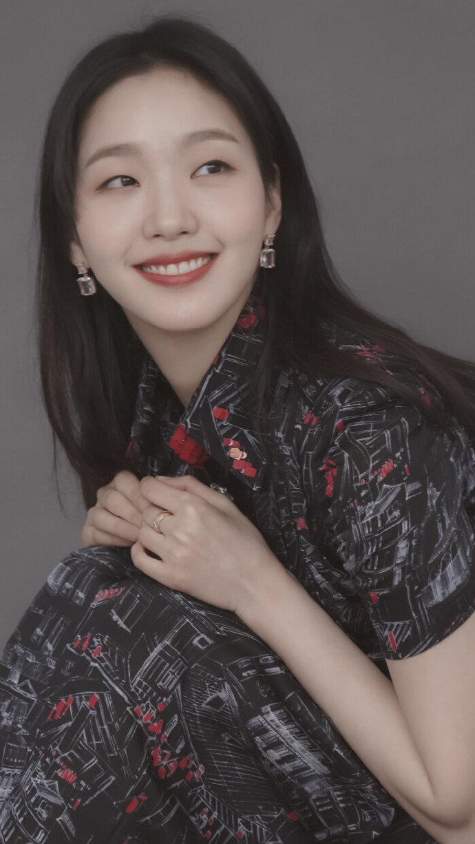 性感美女金高银妩媚优雅写真110