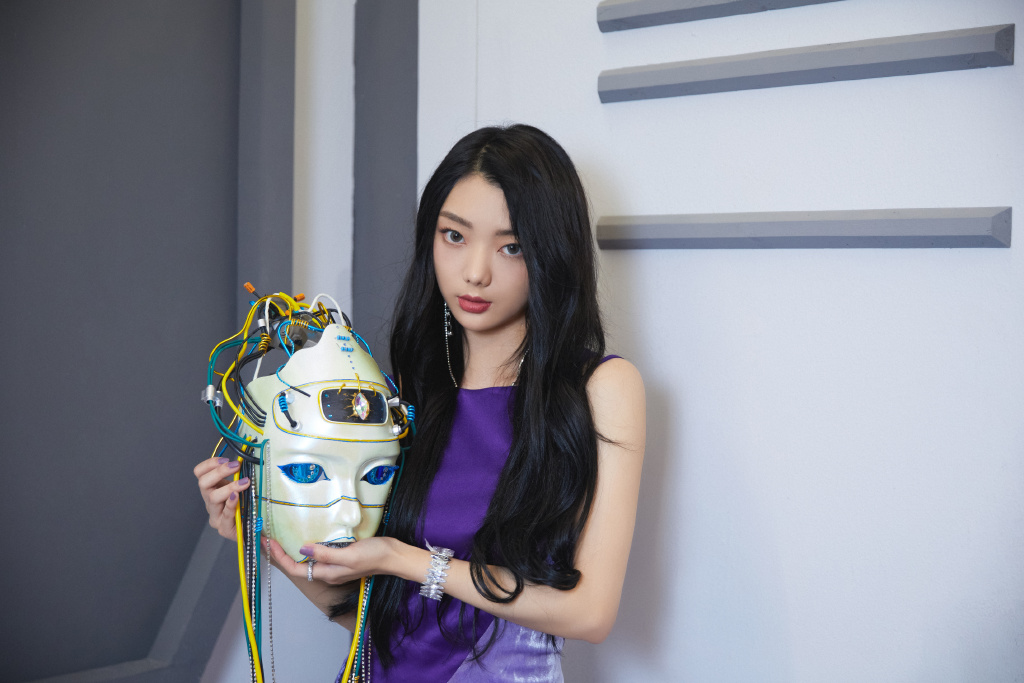 李紫婷紫裙性感靓丽写真图片49
