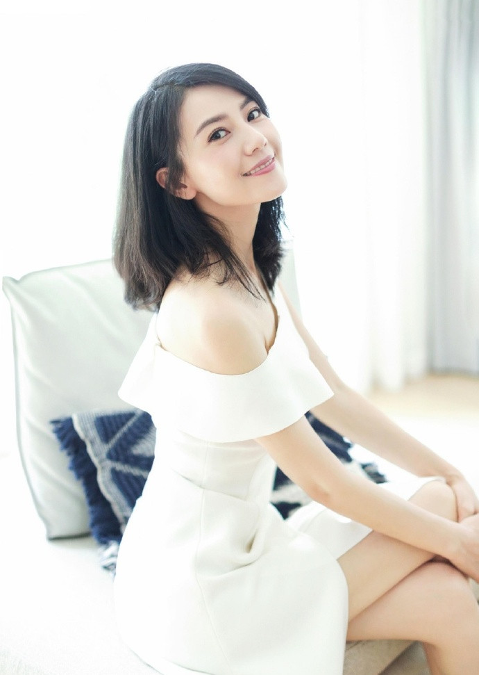 明星图片 大陆 女 高圆圆 > 性感美女高圆圆妩媚优雅写真(6/7)高圆圆