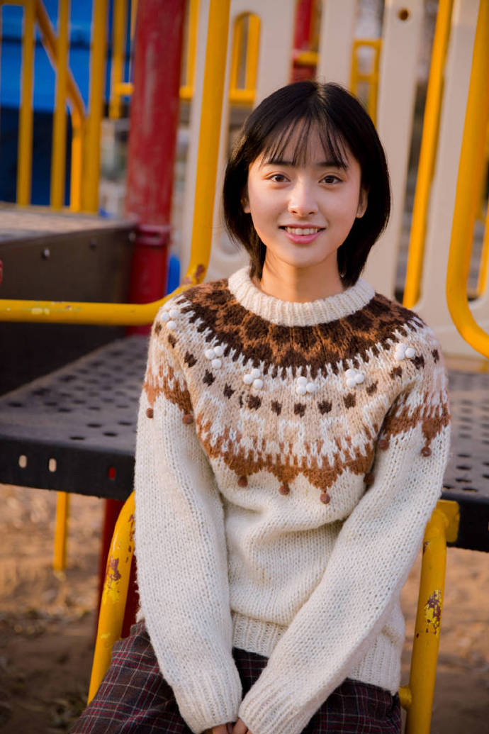 性感美女沈月妩媚优雅写真59