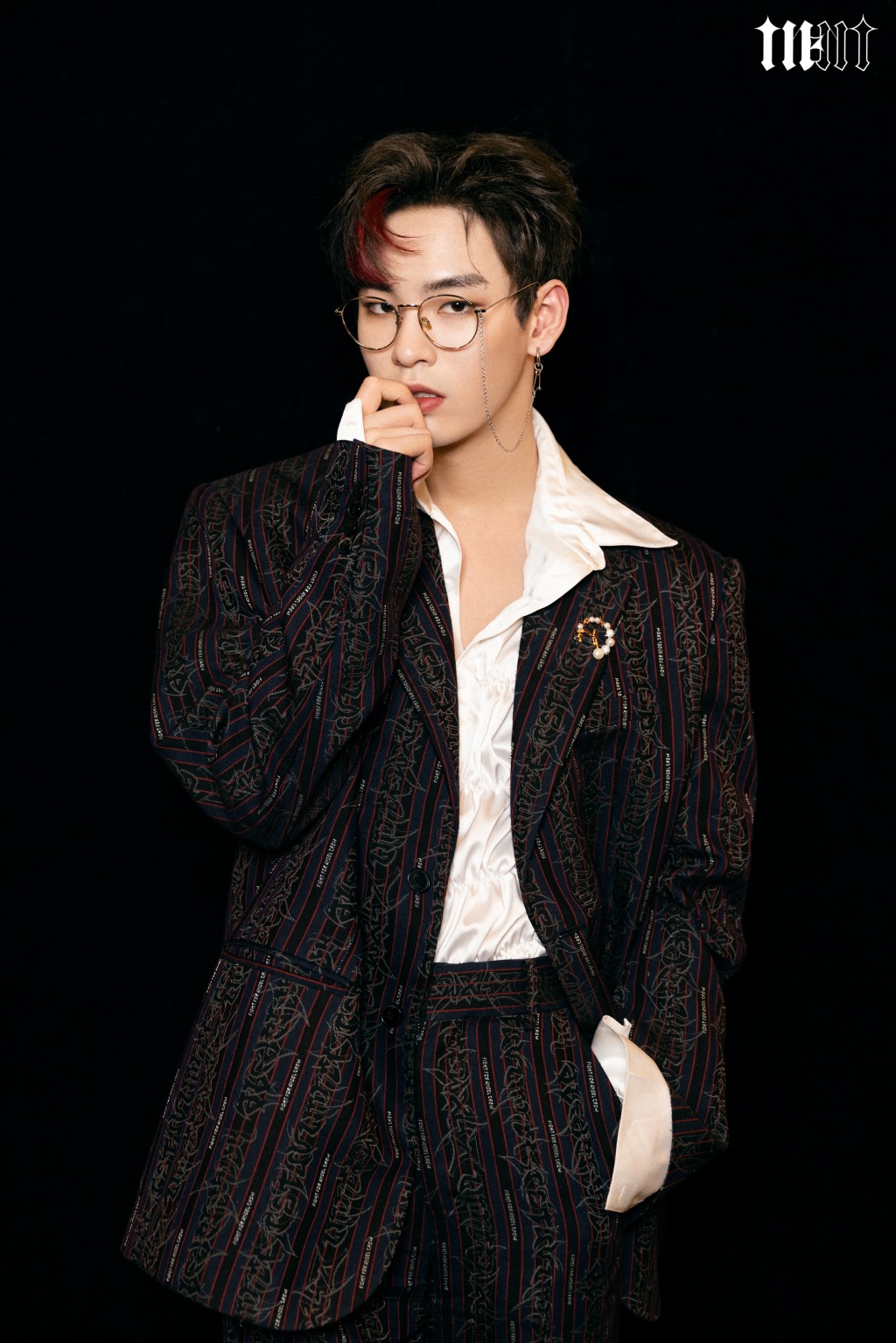 姚柏南复古造型时尚帅气写真36