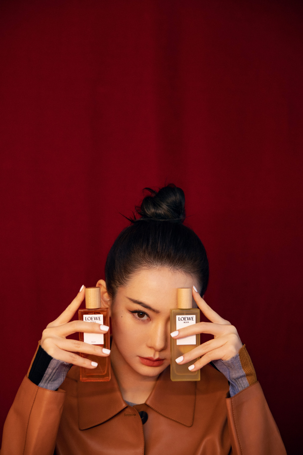 戚薇棕色皮衣时尚写真图片713