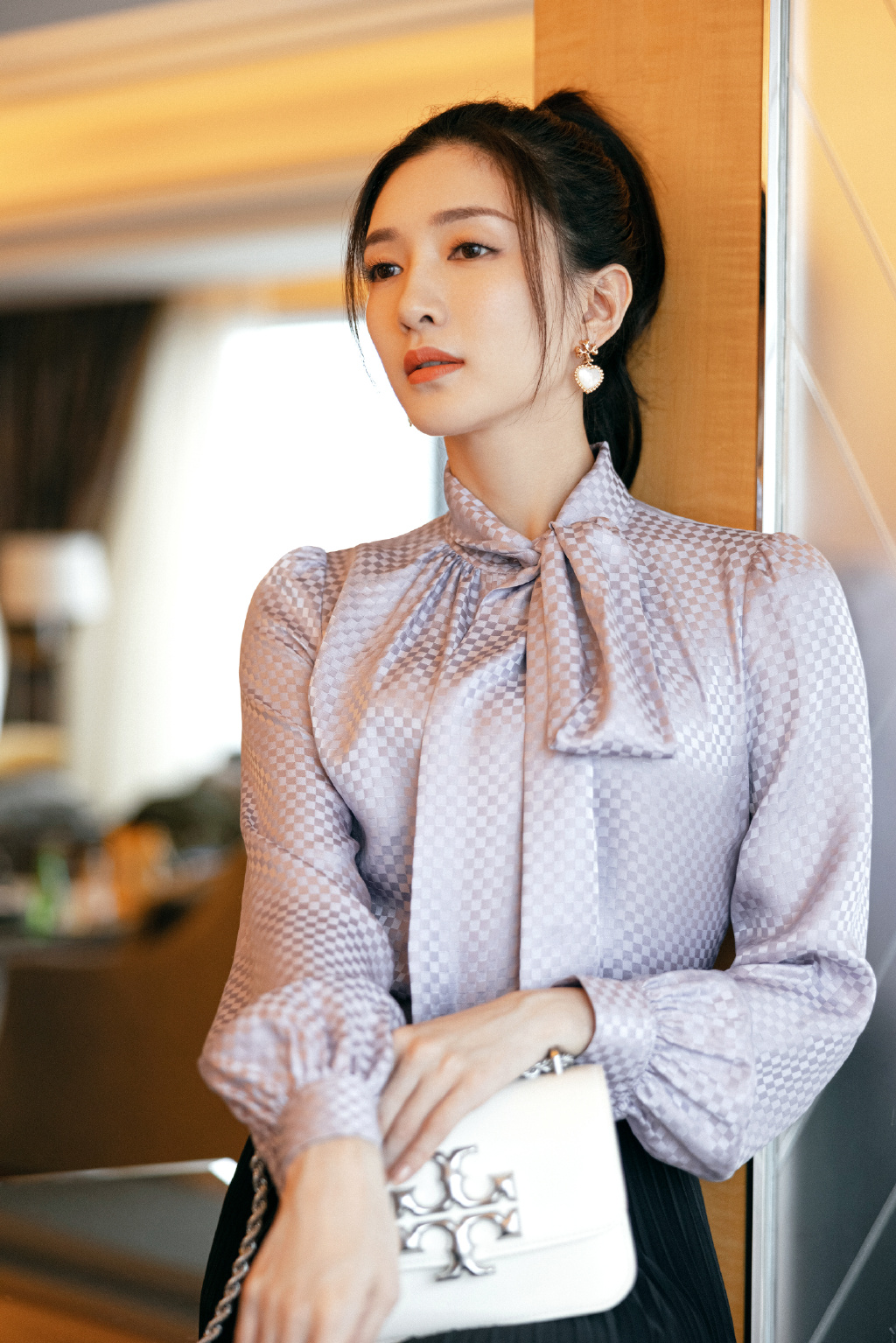 江疏影冷艳暗夜大片写真图片1114