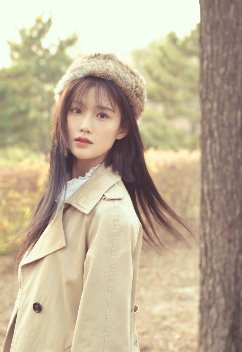 陈意涵甜美俏皮林间写真图片1518