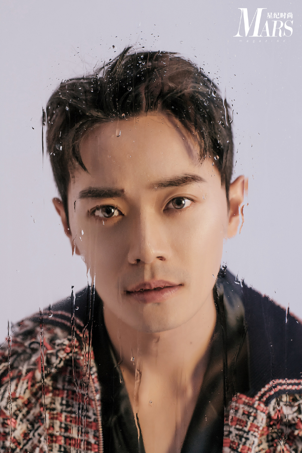 曹骏格子大衣帅气写真图片310