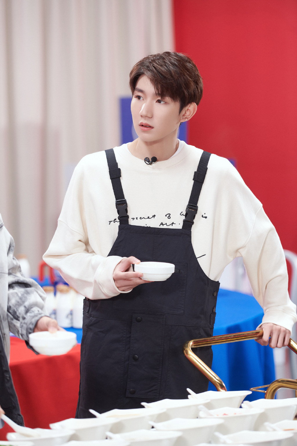 王源我们的歌高清帅气图片1013