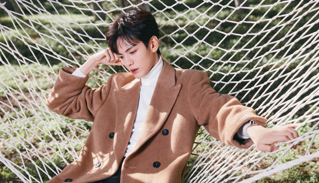 毕雯珺帅气风衣时尚写真图片612