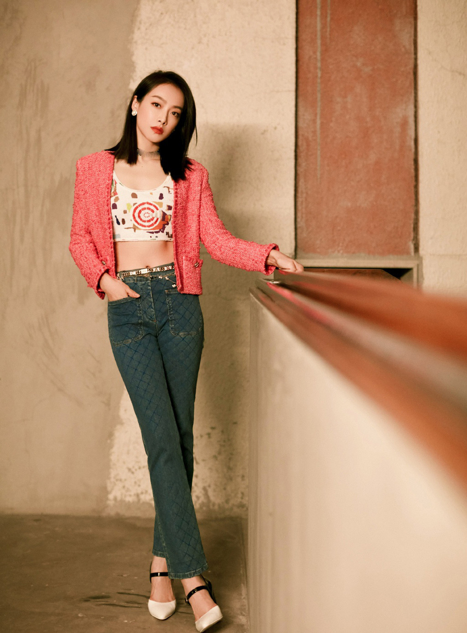 宋茜玫瑰外套优雅俏丽写真图片310