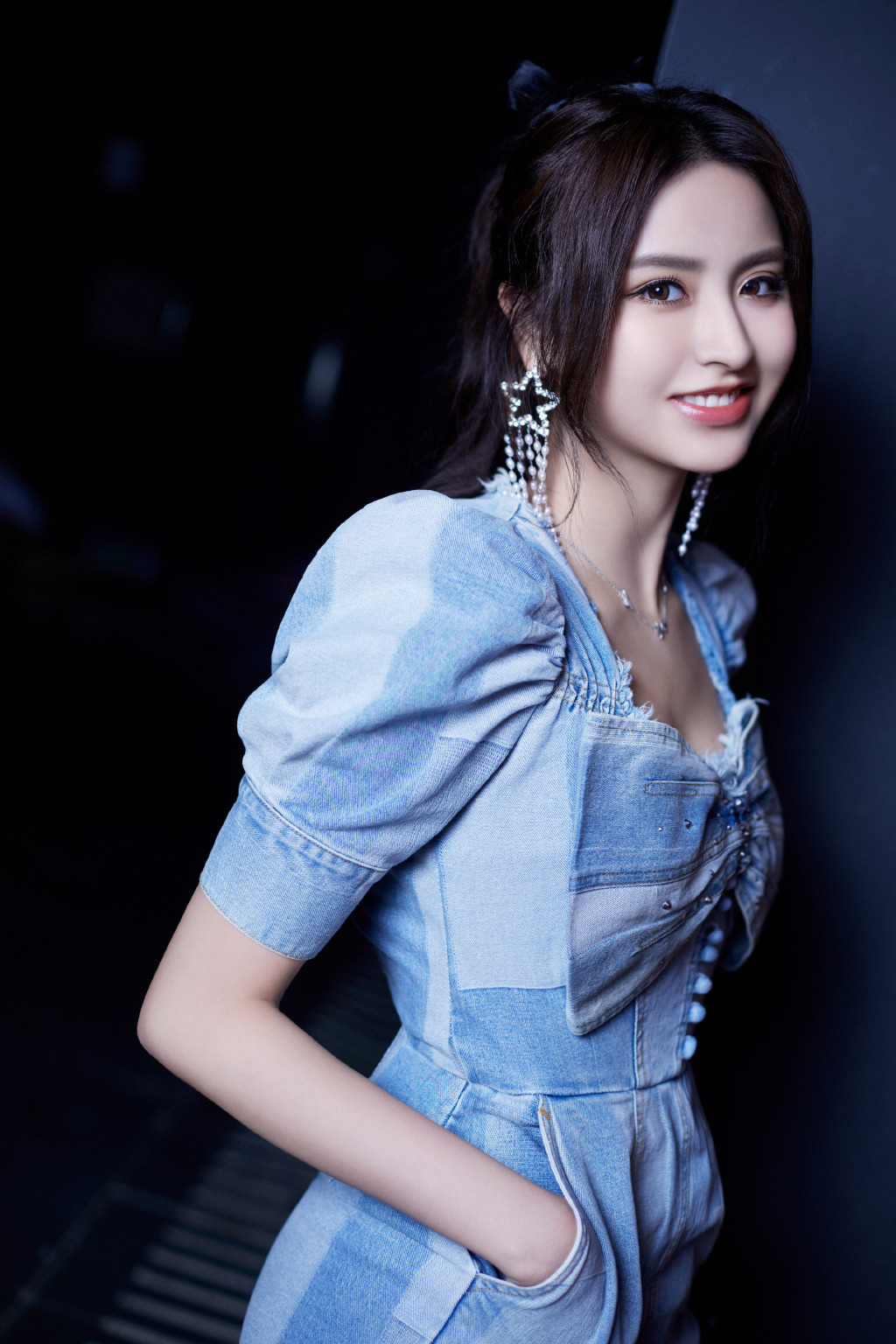 金子涵蝴蝶结裙性感写真图片13
