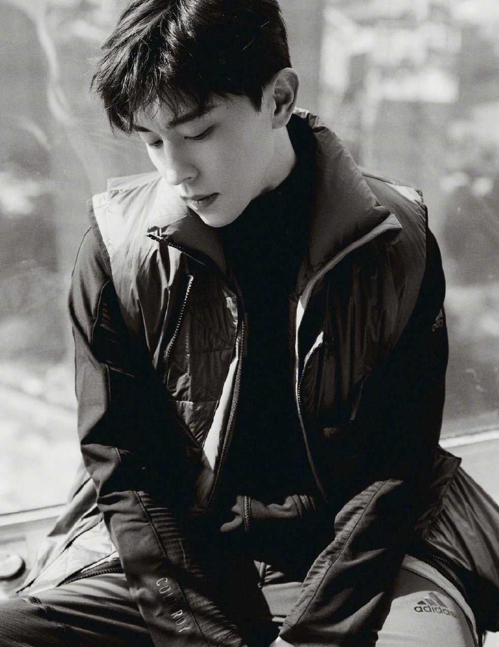 邓伦最新帅气冬日写真图片99